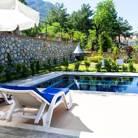 Oludeniz - 4+1 Muhafazakar Vila *