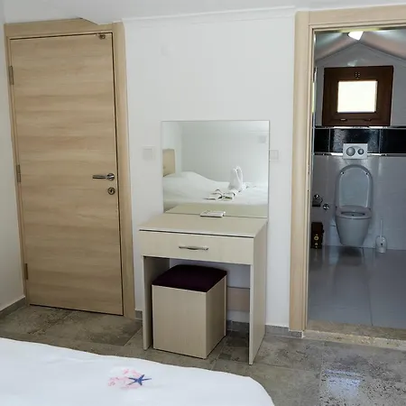 Oludeniz - 4+1 Muhafazakar Villa