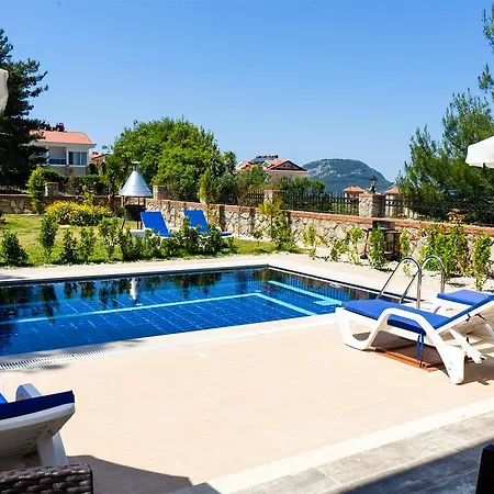 Oludeniz - 4+1 Muhafazakar Villa Ovacık