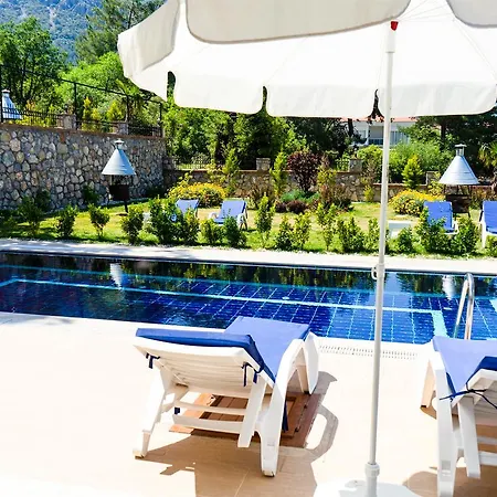 Oludeniz - 4+1 Muhafazakar Vila